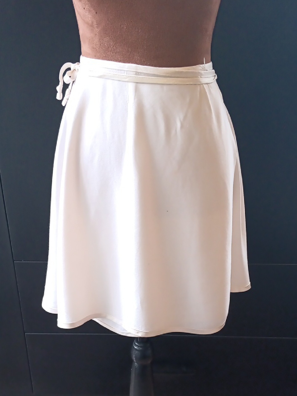 Gantos Cream Circle Skirt A-Line Side Tie Waist Adjustable Skater Skirt Size 6